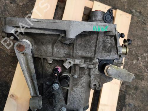 Used Gearbox PEUGEOT 206 Hatchback (2A/C) 1.4 i (75 hp) 30333103