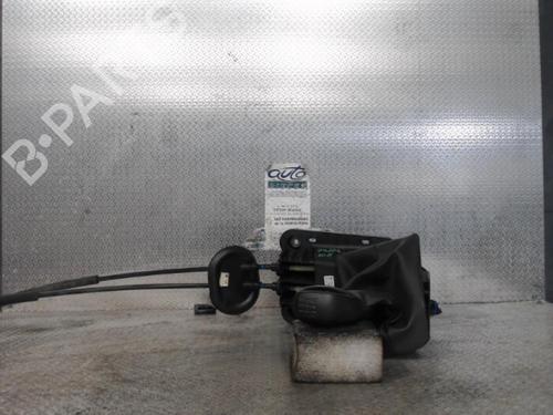 Used Shift knob Shift knob PEUGEOT 208 I (CA_, CC_) 1.2 VTI 82 (82 hp) 24085099 24085099