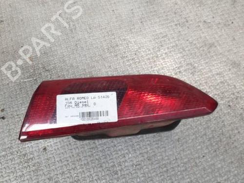 Used Right tailgate light Right tailgate light ALFA ROMEO 156 (932_) 1.9 JTD (932.A2B00, 932.A2C00) (115 hp) 24063009 24063009