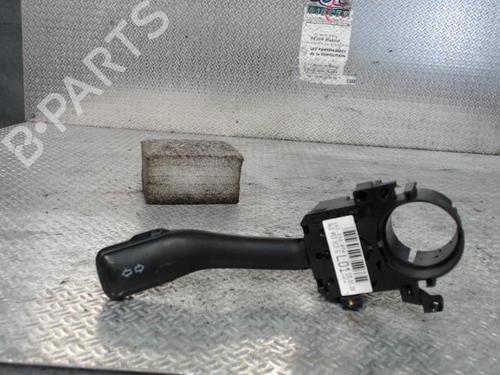 Used Steering column stalk SKODA OCTAVIA I (1U2) 1.9 TDI (90 hp) 24066397