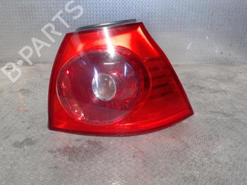 Used Right taillight Right taillight VW GOLF V (1K1) 1.9 TDI (105 hp) 24085640 24085640