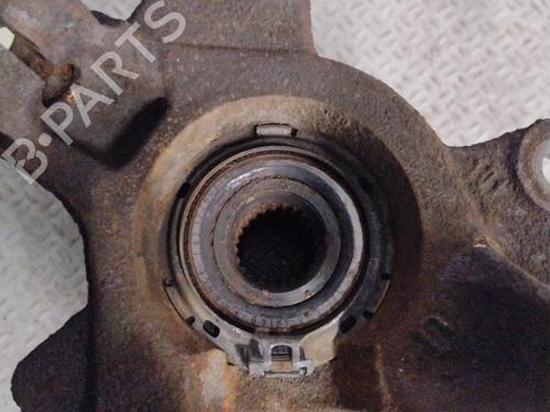 Używane Zwrotnica przednia prawa RENAULT CLIO III (BR0/1, CR0/1) 1.5 dCi (75 hp) 31119612