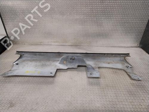 Used Grille PEUGEOT 306 Break (7E, N3, N5) 1.6 (89 hp) 29344408