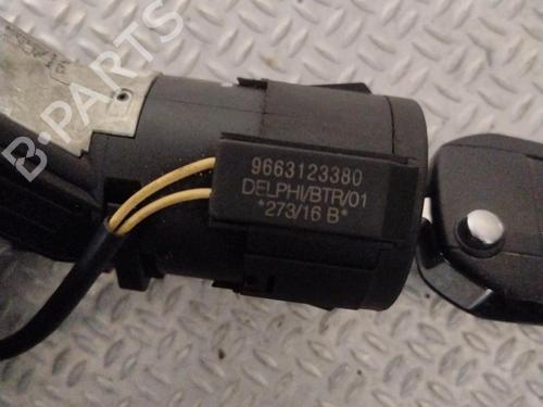 Used Ignition barrel Ignition barrel CITROËN C3 III (SX) 1.2 VTi 82 (82 hp) 34255239 34255239