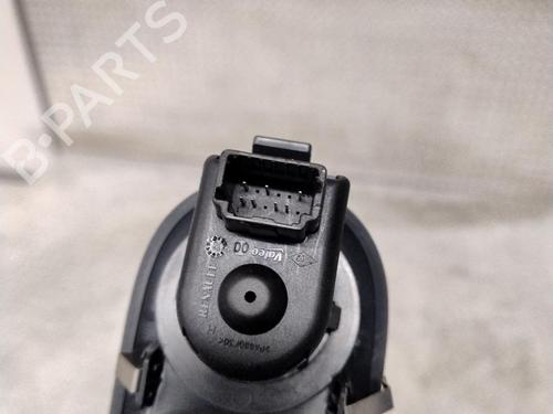 Used Left front window switch Left front window switch RENAULT TWINGO II (CN0_) 1.2 16V (CN04, CN0B) (75 hp) 27665945 27665945
