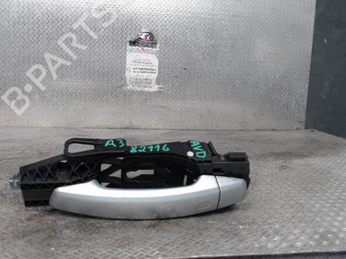 Used Front right exterior door handle AUDI A3 Sportback (8VA, 8VF) 35 TDI (150 hp) 24097455