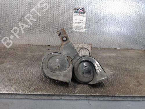 Used Horn Horn PEUGEOT 5008 (0U_, 0E_) 1.6 HDi (114 hp) 24090454 24090454