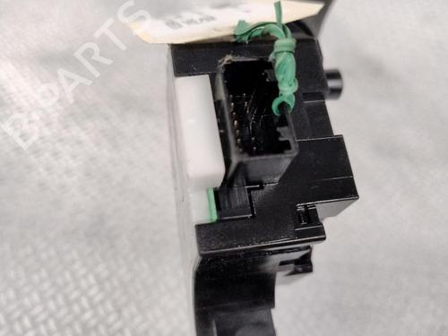 hand-brake-nissan-juke-f15-2010-2011-2012-2013-2014-2015-2016-2017-2018-2019-29318608 main image