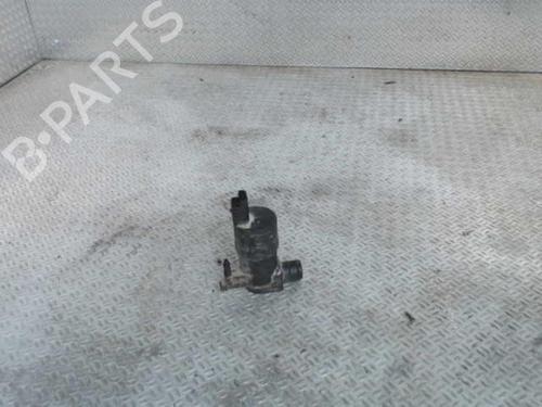 Used Washer pump RENAULT MASTER III Van (FV) 2.3 dCi 125 FWD (FV0C, FV0D, FV0G, FV0H, FV0J, FV0K,... (125 hp) 24072703