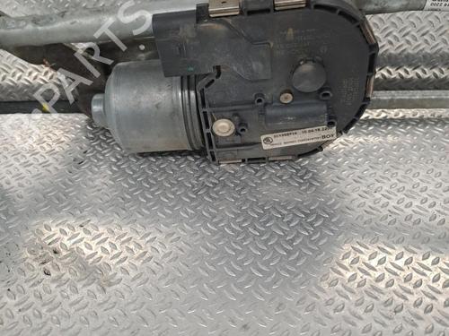Used Front wiper motor SKODA YETI (5L) 1.2 TSI (105 hp) 24101848
