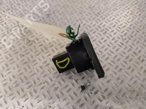 switch-fiat-500-312_-2007-27352862 main image