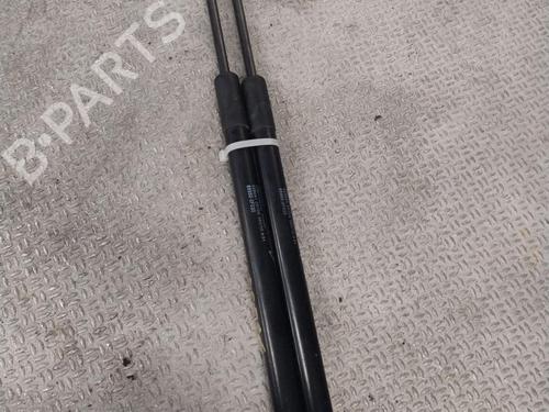 tailgate-lift-support-toyota-verso-_r2_-2009-2010-2011-2012-2013-2014-2015-2016-2017-2018-37595744 main image