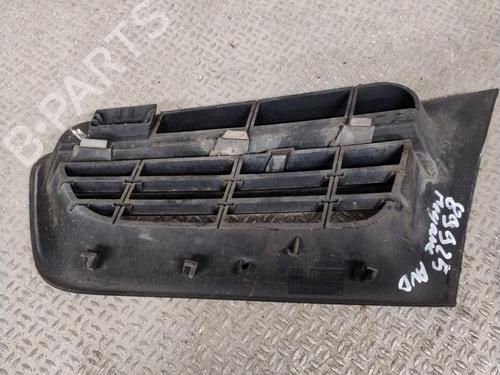 Used Grille RENAULT MEGANE II Coupé-Cabriolet (EM0/1_) 1.5 dCi (EM1E) (106 hp) 31119693