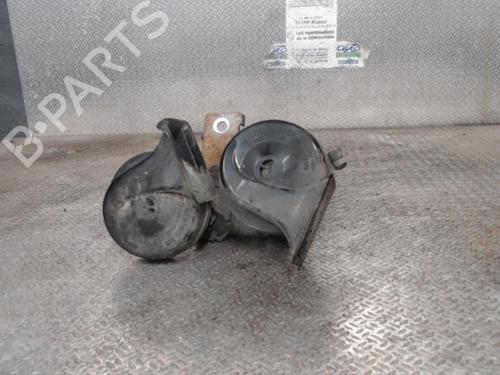 Used Horn RENAULT ESPACE IV (JK0/1_) 2.2 dCi (JK0H) (150 hp) 24081913