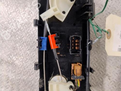 Used Climate control Climate control CITROËN C3 II (SC_) 1.1 i (60 hp) 25703972 25703972