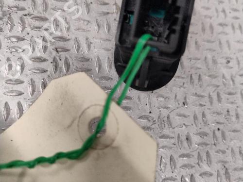 Used Left front window switch CITROËN C2 (JM_) 1.4 (73 hp) 30164082