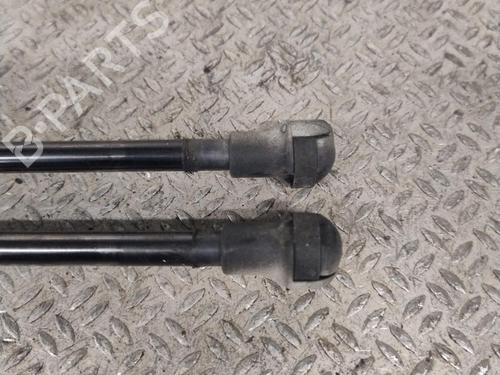 Used Tailgate lift support VW POLO IV (9N_, 9A_) 1.4 TDI (70 hp) 31747373