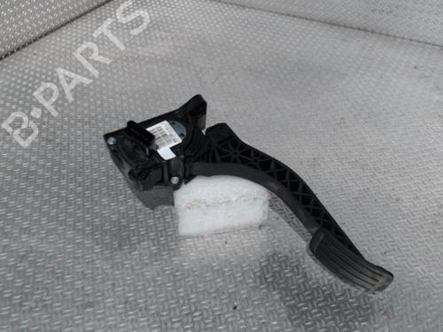 Used Pedal Pedal 24075627 24075627