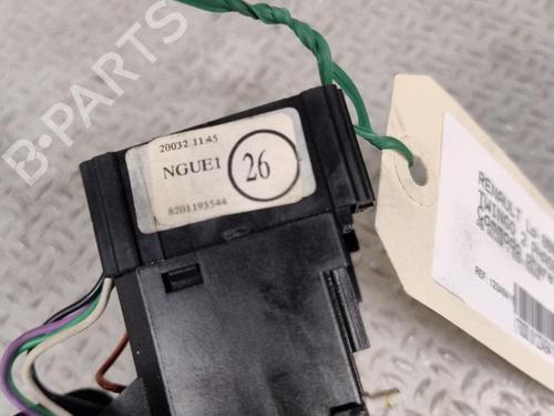 steering-column-stalk-renault-twingo-ii-cn0_-2007-33969859 main image