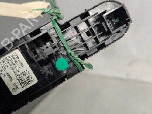 Pulsantiera anteriore sinistra PEUGEOT 308 II (LB_, LP_, LW_, LH_, L3_) 1.6 HDi / BlueHDi 115 (115 hp) 31819443