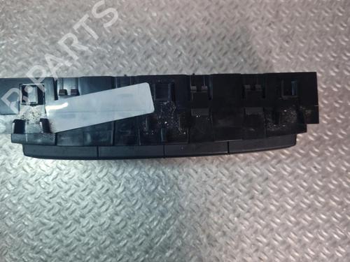 climate-control-citroen-ds3-sa_-2009-2010-2011-2012-2013-2014-2015-2016-30824681 main image