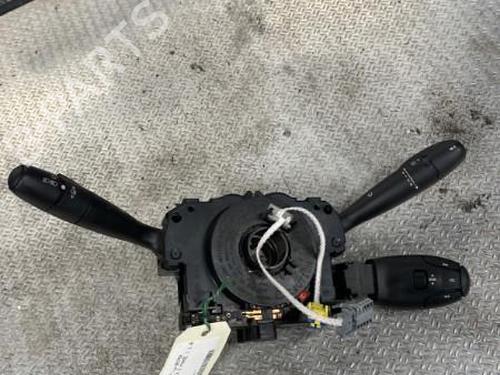 Used Switch Switch PEUGEOT PARTNER Box Body/MPV 1.6 HDi 16V (90 hp) 30484480 30484480