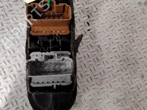 Left front window switch RENAULT MEGANE II (BM0/1_, CM0/1_) 1.5 dCi (BM0F, BM0T, BM2B, CM0F, CM0T) | BP28573104I27 