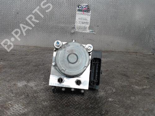 Used ABS pump CITROËN DS4 (NX_) 1.6 HDi 115 (114 hp) 30484090