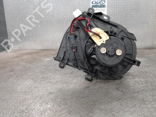 Used Heater blower motor PEUGEOT EXPERT Van (VF3A_, VF3U_, VF3X_) 1.6 HDi 90 8V (90 hp) 24081335