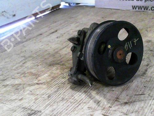 Used Steering pump KIA CARENS II MPV (FJ) 2.0 CRDi (113 hp) 24067808