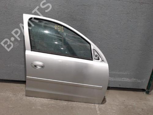 Dør høyre foran OPEL CORSA C (X01) 1.3 CDTI (F08, F68) (70 hp) 24088623