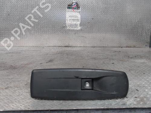 Used Switch Switch RENAULT LAGUNA III (BT0/1) 1.5 dCi (BT00, BT0A, BT0T, BT1J) (110 hp) 24095602 24095602
