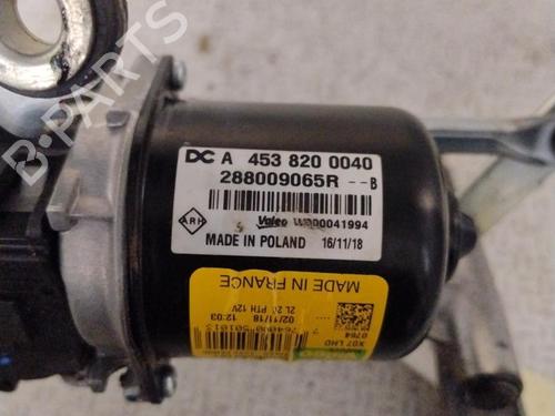 Used Front wiper motor RENAULT TWINGO III (BCM_, BCA_) 0.9 TCe 90 (BCM9, BCM2) (90 hp) 30047337