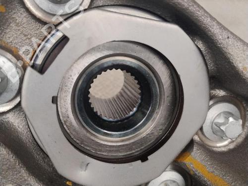 Right front steering knuckle RENAULT TRAFIC III Van (FG_) 1.6 dCi 125 (FGMH) | BP38570688M26 - Image 4