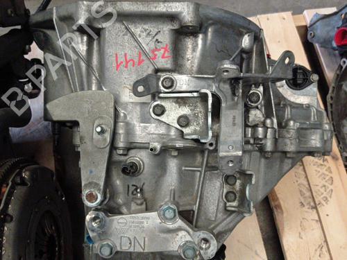 Used Gearbox NISSAN QASHQAI / QASHQAI +2 I (J10, NJ10, JJ10E) 2.0 dCi (150 hp) 24078939