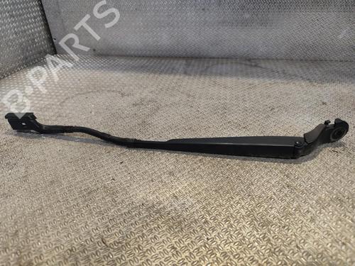 Used Front windshield wiper arm Front windshield wiper arm 39231191 39231191