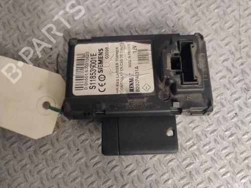 Used Card reader Card reader RENAULT MEGANE II (BM0/1_, CM0/1_) 1.5 dCi (BM0F, BM0T, BM2B, CM0F, CM0T) (82 hp) 33132373 33132373