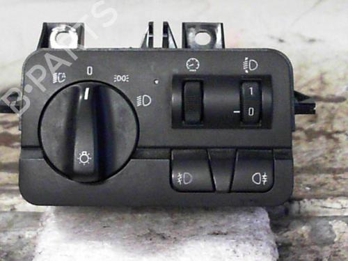 Used Headlight switch BMW 3 (E46) 330 d (204 hp) 24066439