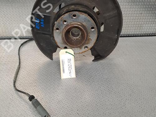 Used Left rear steering knuckle Left rear steering knuckle BMW 1 (E87) 118 d (143 hp) 24061675 24061675