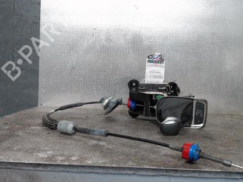 Used Shift knob Shift knob CITROËN C4 CACTUS 1.2 THP 110 (110 hp) 24088274 24088274