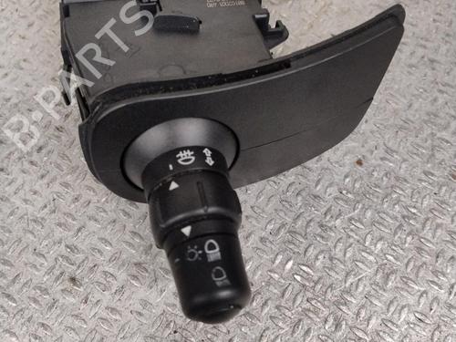 Used Steering column stalk Steering column stalk RENAULT CLIO III (BR0/1, CR0/1) 1.2 16V (BR02, BR0J, BR11, CR02, CR0J, CR11) (75 hp) 33969873 33969873