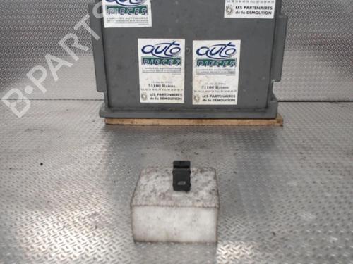 Used Switch Switch AUDI A4 B5 (8D2) 1.6 (100 hp) 24070939 24070939