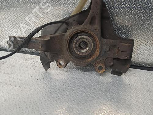 Used Left front steering knuckle FIAT GRANDE PUNTO (199_) 1.2 (65 hp) 25778402