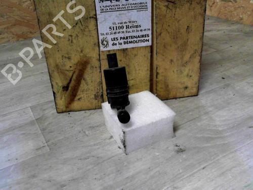 Used Washer pump Washer pump PEUGEOT 407 SW (6E_, 6D_) 2.0 HDi 135 (136 hp) 24067526 24067526