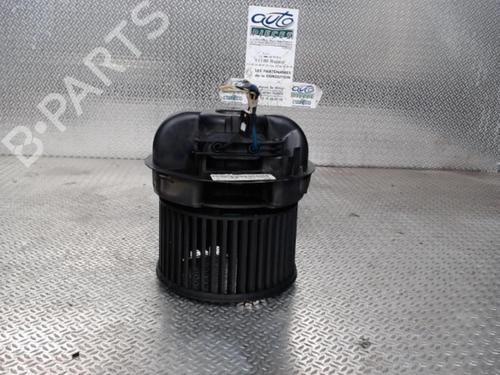 Used Heater blower motor PEUGEOT 107 (PM_, PN_) 1.0 (68 hp) 24075680