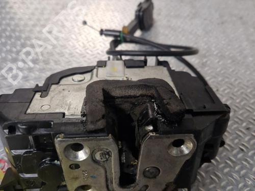 Used Front right lock RENAULT CLIO III (BR0/1, CR0/1) 1.5 dCi (C/BR0G, C/BR1G) (68 hp) 24072917