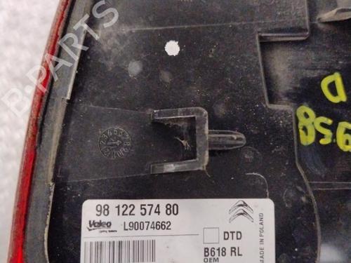 Used Right taillight CITROËN C3 / C3 ORIGIN III (SX) 1.5 BlueHDi 100 (SXYHYP, SXYHTU) (102 hp) 27731544