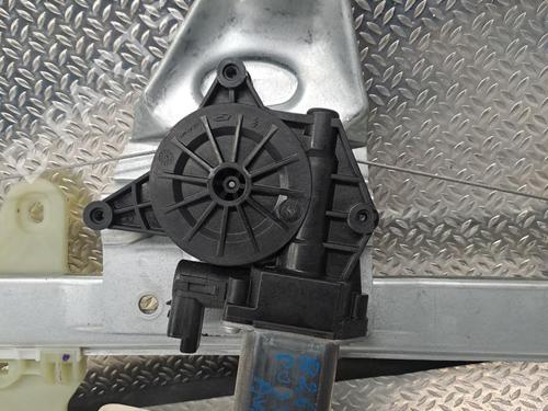 front-right-window-mechanism-toyota-yaris-_p9_-2005-2006-2007-2008-2009-2010-2011-2012-2013-2014-36463405 main image