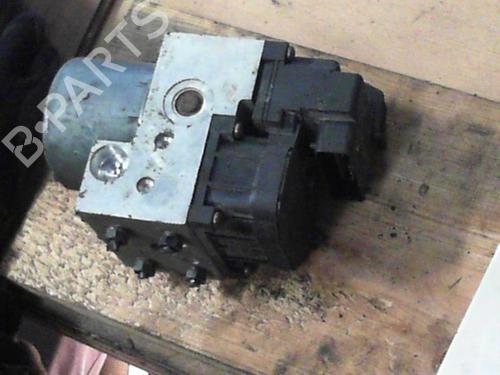Used ABS pump CITROËN XSARA PICASSO (N68) 2.0 HDi (90 hp) 30484045