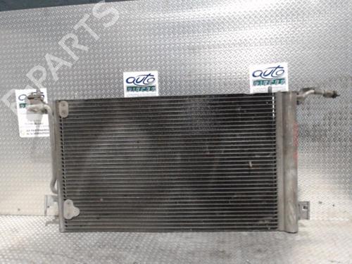 Used Heater matrix Heater matrix 24076011 24076011